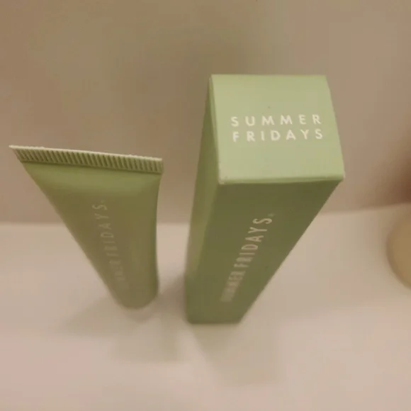 Summer fridays Lip Butter Balm for Hydration & Shine SWEET MINT. PRICE IS FIRM - Picture 7 of 7